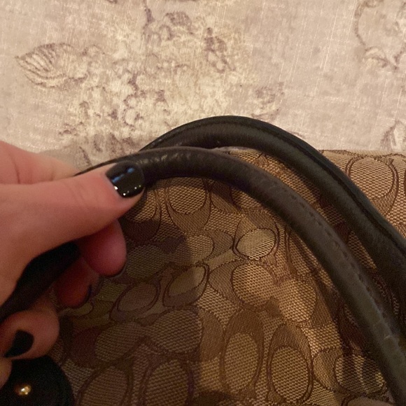 Coach Purse - Picture 6 of 7